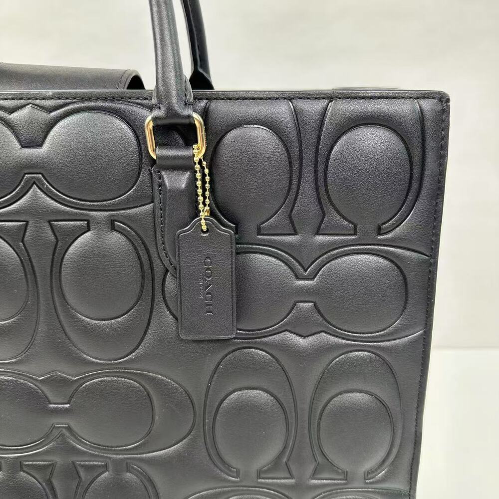 Coach Large Maggie Tote Bag In Blocked Signature Leather Black CY672 $598 - Picture 5 of 10